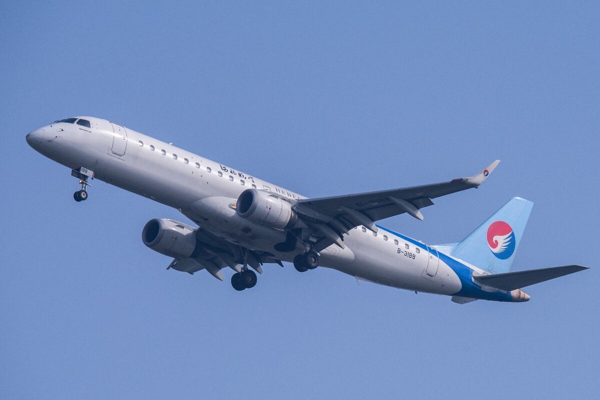 e190與河北航空 民航領域的輕盈之翼
